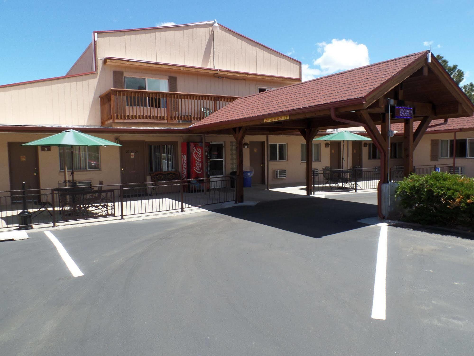 Kinnikinnik Motor Lodge Estes Park Exterior foto